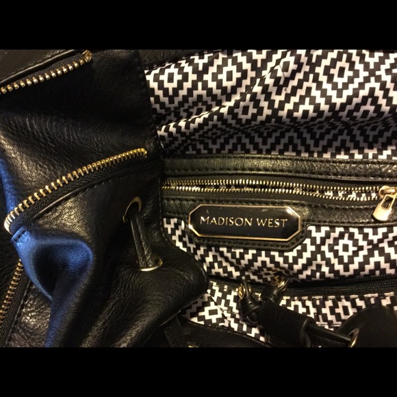 Purse - Picture 4 of 4